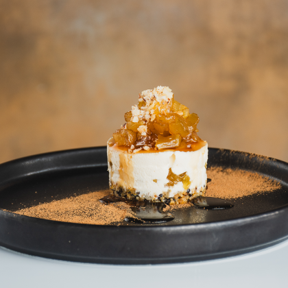Altura-CHEESECAKE ARTESANAL DE MANZANA
