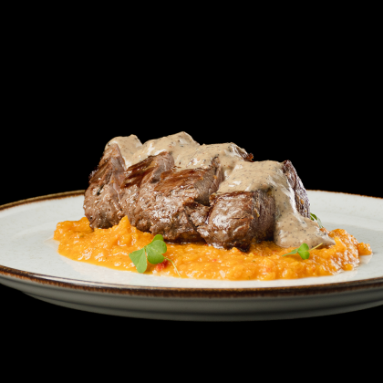 Circulo del asado-Flamed pepperd beef